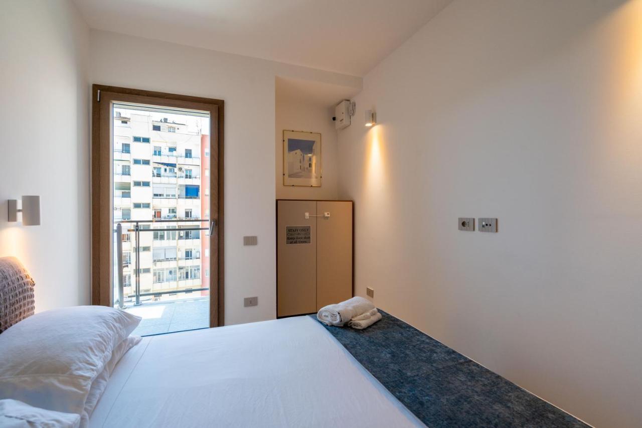 Aurealiving - Trastevere Suite With Rooftop & Gym, Your Place In Roma Eksteriør bilde