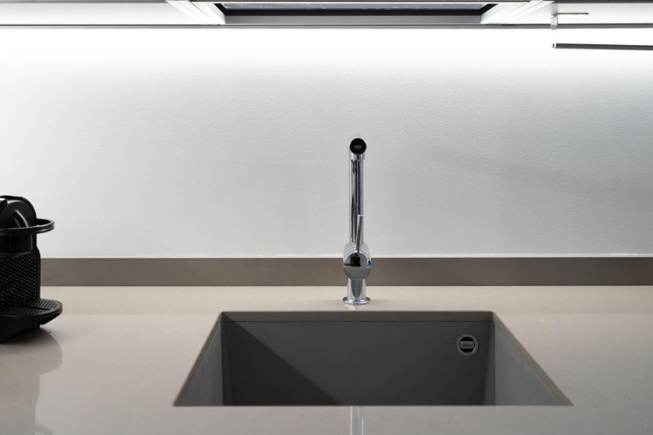 Aurealiving - Trastevere Suite With Rooftop & Gym, Your Place In Roma Eksteriør bilde
