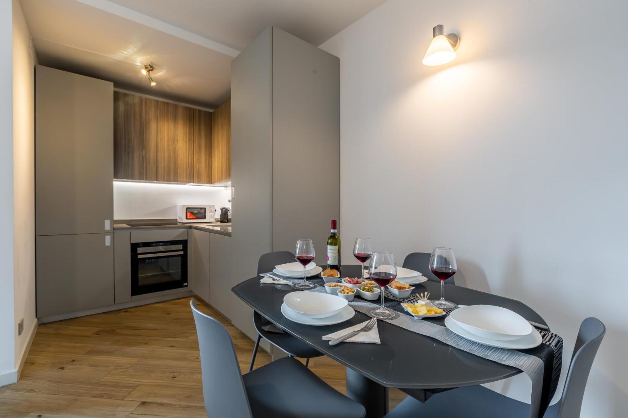 Aurealiving - Trastevere Suite With Rooftop & Gym, Your Place In Roma Eksteriør bilde