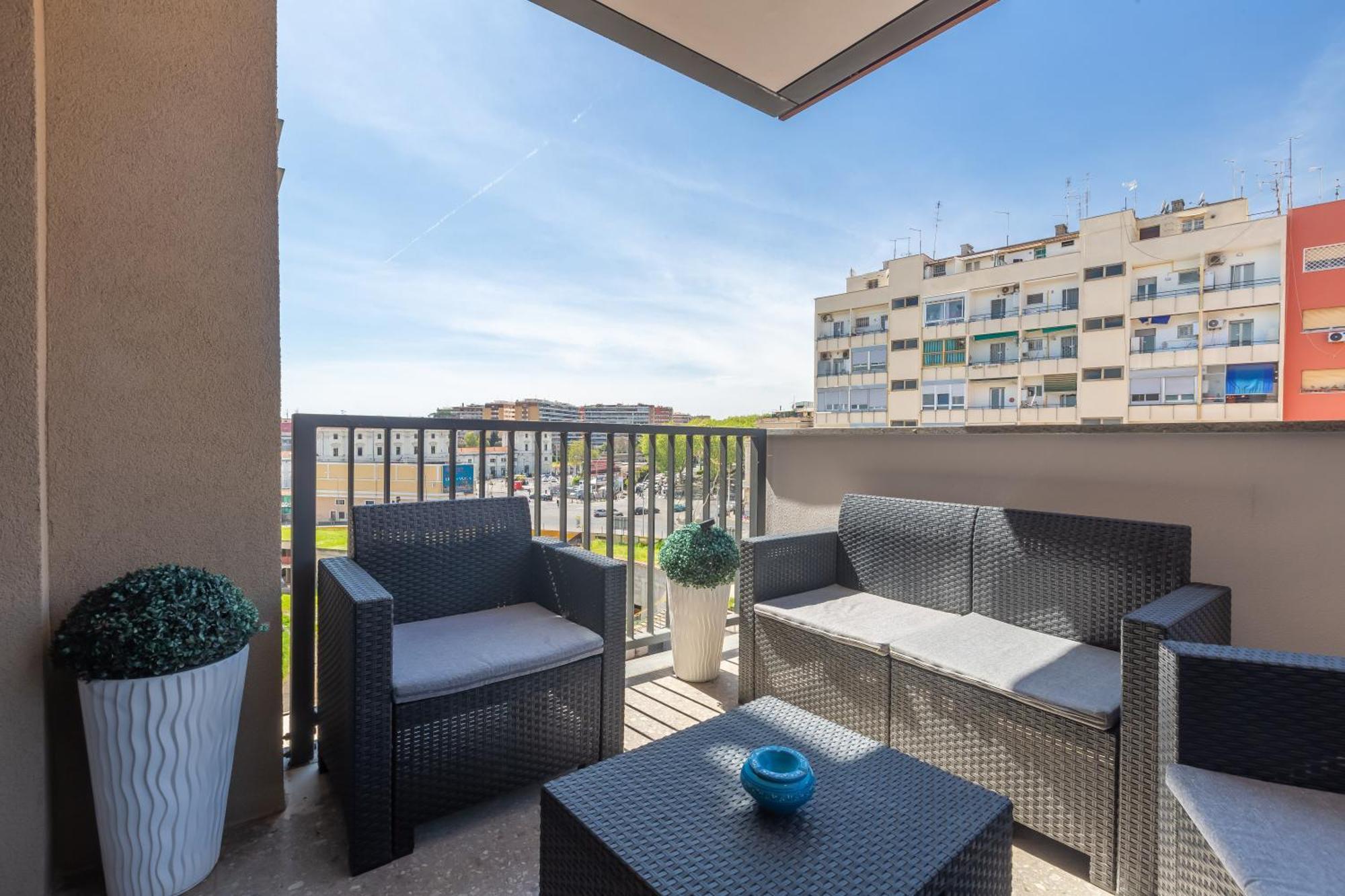 Aurealiving - Trastevere Suite With Rooftop & Gym, Your Place In Roma Eksteriør bilde
